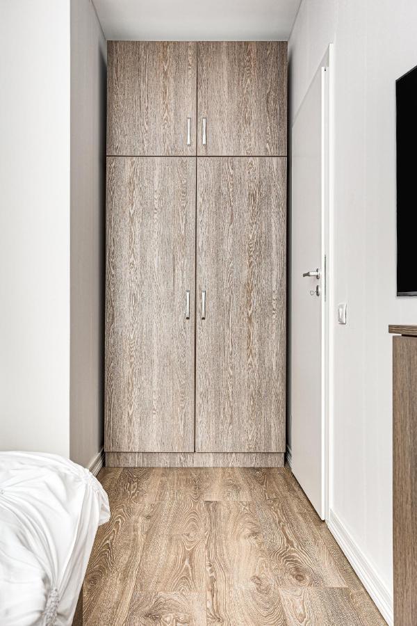 Ari Olive Apartment Near Atrium & Afi Mall Arad Eksteriør billede
